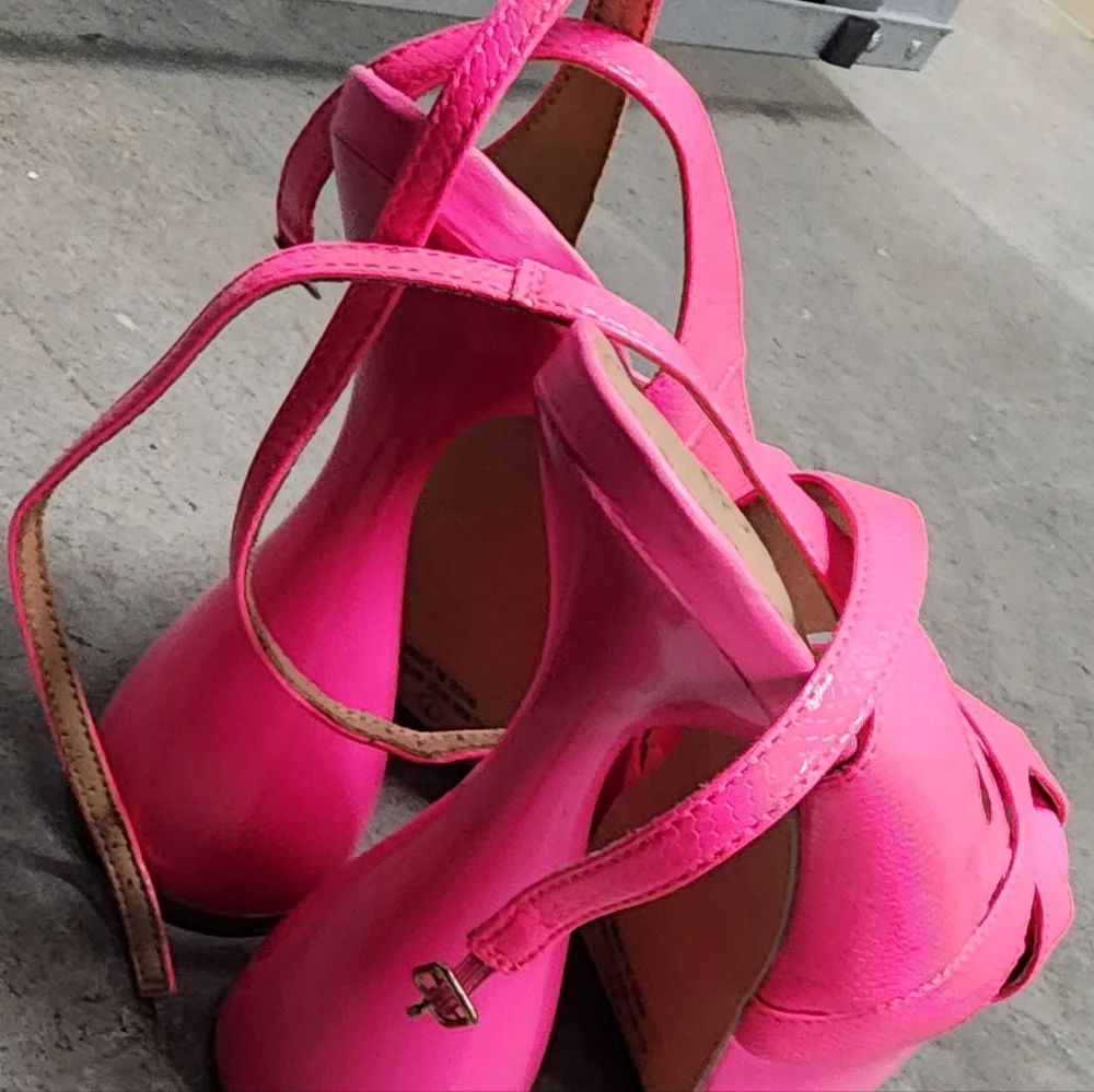 Fashion nova dancer heels - Picture 5 of 5